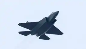 Çin'in Altıncı Nesil Savaş Uçağı J-36 Görüntülendi!