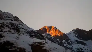 Dağlarda Gizli Temiz Enerji Kaynağı: Hidrojen